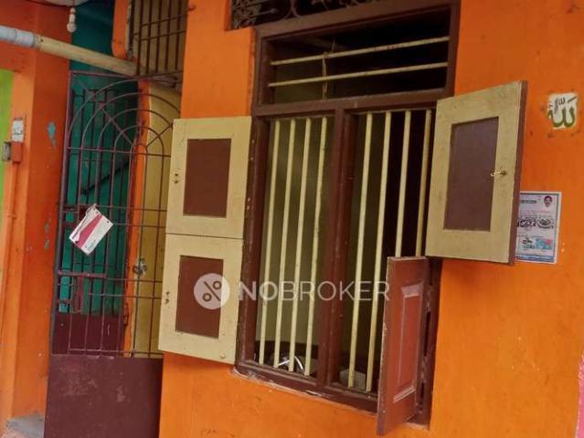 1 BHK House for Lease In Injambakkam