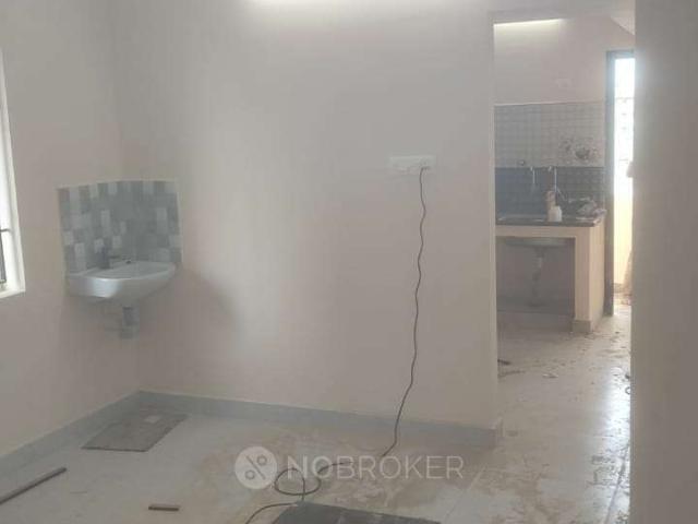 1 BHK House for Lease In Mangadu
