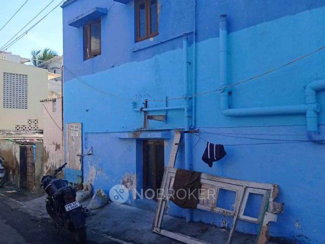 1 BHK House for Lease In Neelankarai