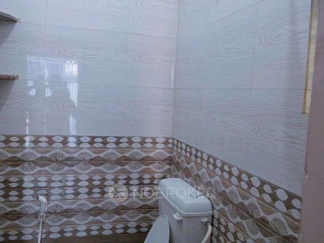 1 BHK House for Lease In Yogesh House