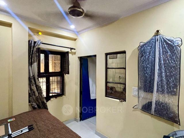 1 BHK House For Sale In Dashrath Puri