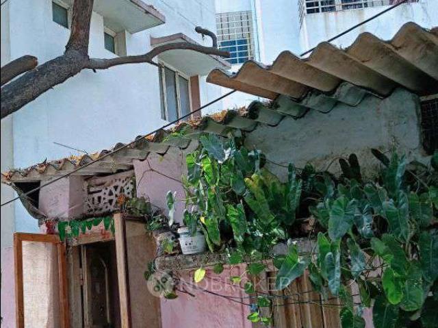 1 BHK House For Sale In New Nallakunta
