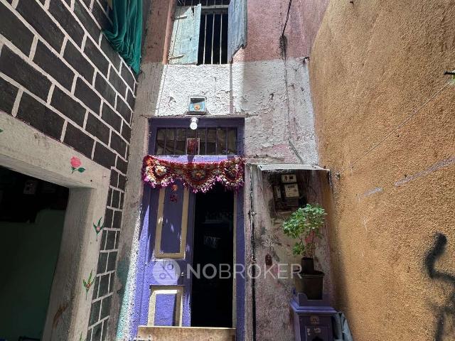 1 BHK House For Sale In Ravivar Peth