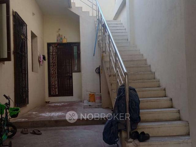 1 BHK House for Rent In Velachery