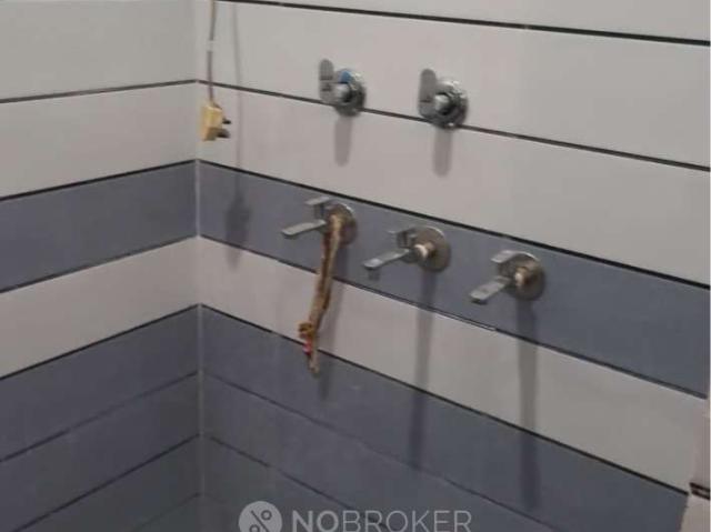 1 BHK House for Rent In Alpha 2 Main Market