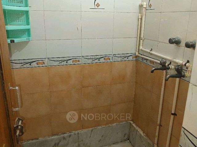1 BHK House for Rent In Gtb Nagar