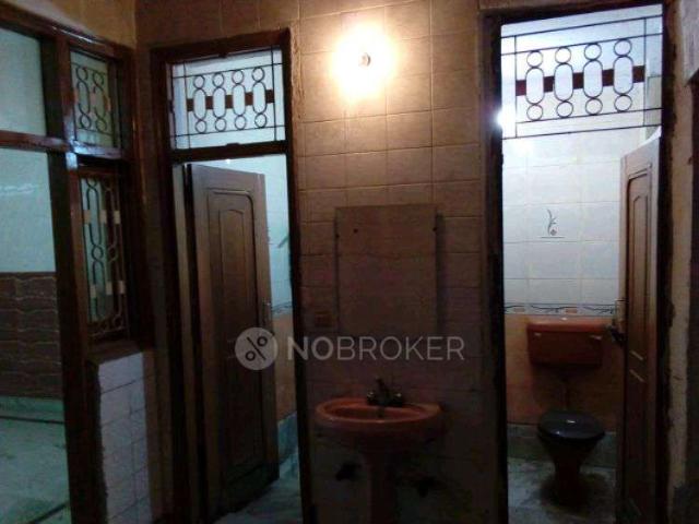 1 BHK House for Rent In Gtb Nagar