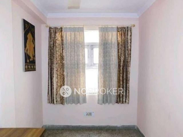1 BHK House for Rent In Karol Bagh