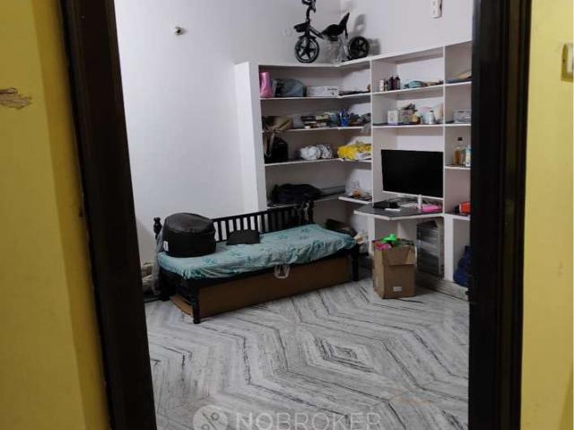 1 BHK House for Rent In Madinaguda