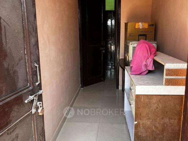 1 BHK House for Rent In Mukherjee Nagar