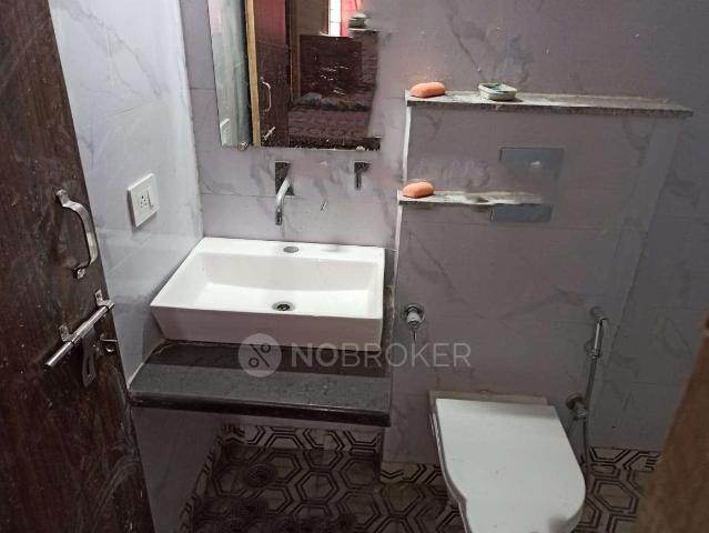 1 BHK House for Rent In Rajouri Garden