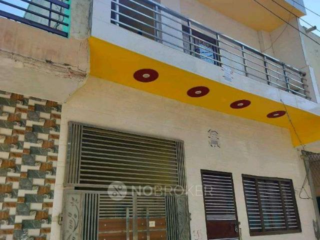 1 BHK House for Rent In Sector 105