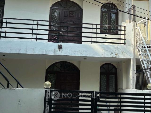 1 BHK House for Rent In Sector 26a