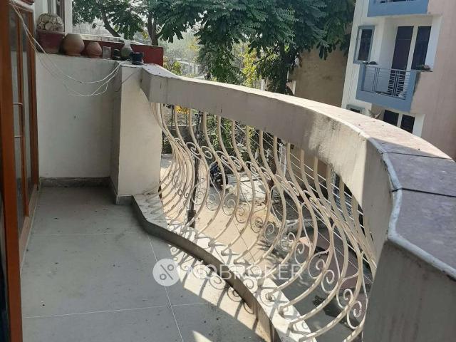 1 BHK House for Rent In Sector 43
