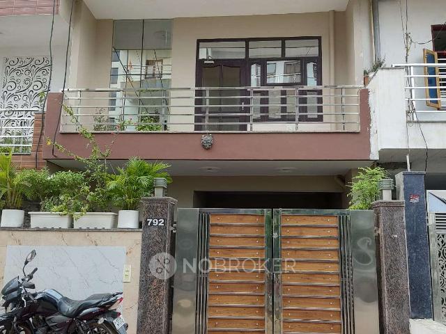 1 BHK House for Rent In Sector 57
