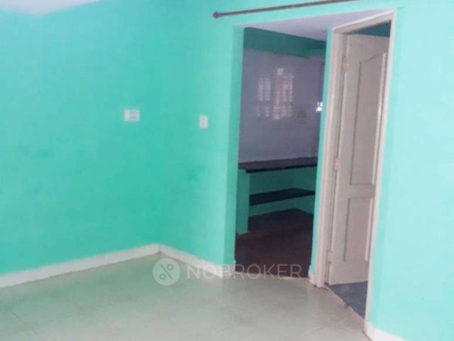 1 BHK In Biyraweswara Nilaya for Rent In Sarakki Gate
