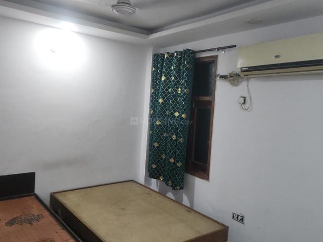 1 BHK Independent Builder Floor in Munirka for rent New Delhi. The reference number is 19893202