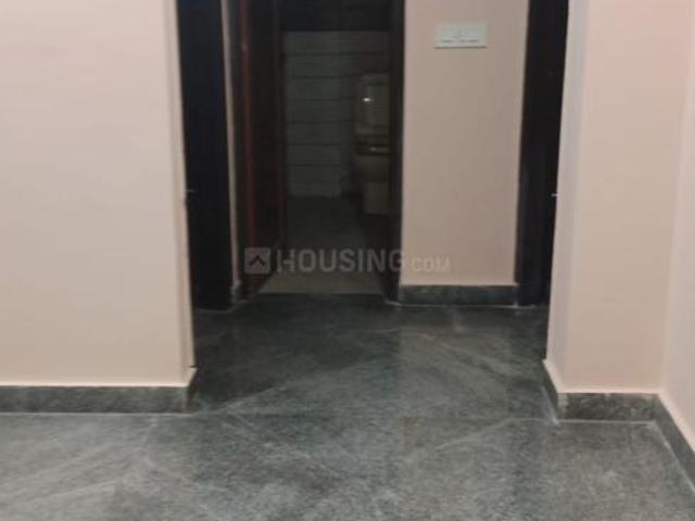 1 BHK Independent Builder Floor in Mahavir Enclave for resale New Delhi. The reference number is 19863473
