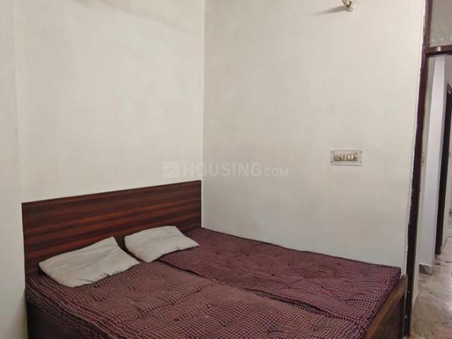 1 BHK Independent Builder Floor in Mayur Vihar Phase 1 for rent New Delhi. The reference number is 18427990