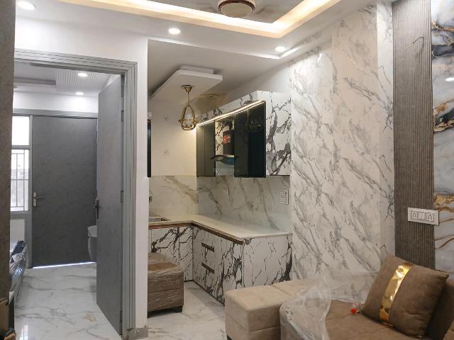 1 BHK Independent Builder Floor in Nawada for resale New Delhi. The reference number is 17101687