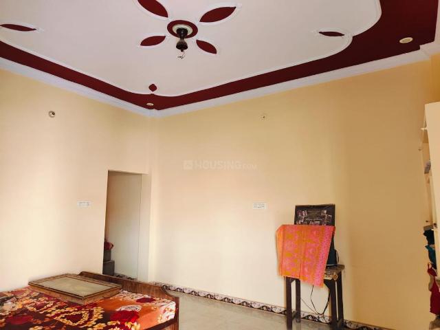 1 BHK Independent Builder Floor in Naubasta for rent Kanpur. The reference number is 18141766