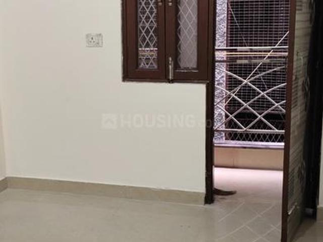 1 BHK Independent Builder Floor in New Ashok Nagar for rent New Delhi. The reference number is 20993032