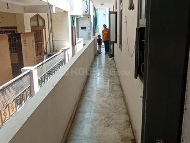 1 BHK Independent Builder Floor in New Ashok Nagar for rent New Delhi. The reference number is 20354052