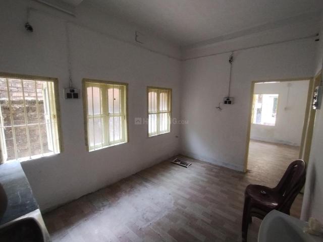 1 BHK Independent Builder Floor in Bansdroni for rent Kolkata. The reference number is 20931580