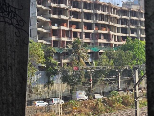 1 BHK Independent Builder Floor in Bhandup East for resale Mumbai. The reference number is 16628405