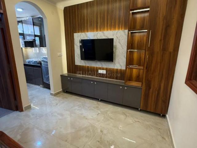 1 BHK Independent Builder Floor in Chhattarpur for rent New Delhi. The reference number is 20022078