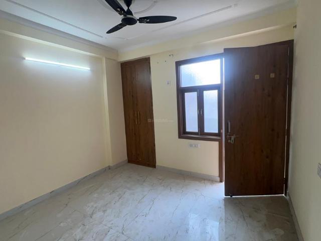 1 BHK Independent Builder Floor in Chhattarpur for rent New Delhi. The reference number is 20637840