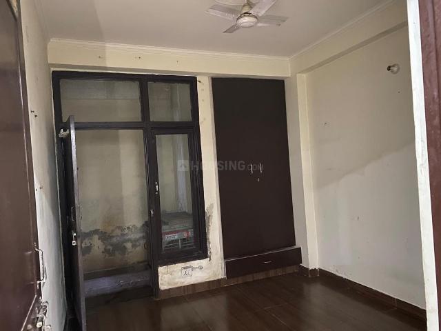 1 BHK Independent Builder Floor in Chhattarpur for rent New Delhi. The reference number is 20639069