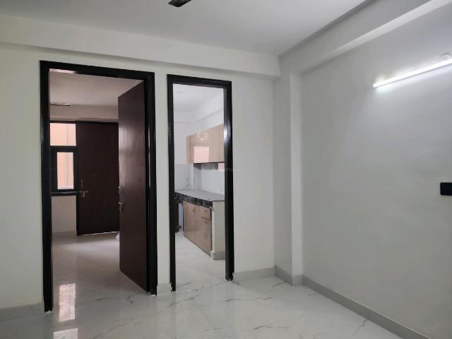 1 BHK Independent Builder Floor in Chhattarpur for rent New Delhi. The reference number is 20760631