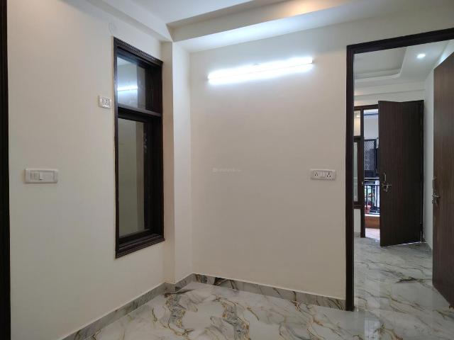 1 BHK Independent Builder Floor in Chhattarpur for rent New Delhi. The reference number is 20761206