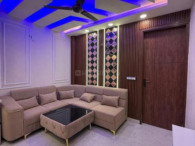 1 BHK Independent Builder Floor in Dwarka Mor for rent New Delhi. The reference number is 20757006