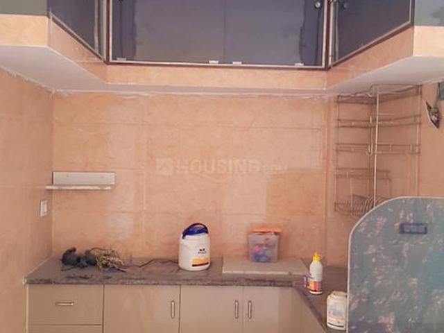 1 BHK Independent Builder Floor in Dwarka Mor for rent New Delhi. The reference number is 20992757
