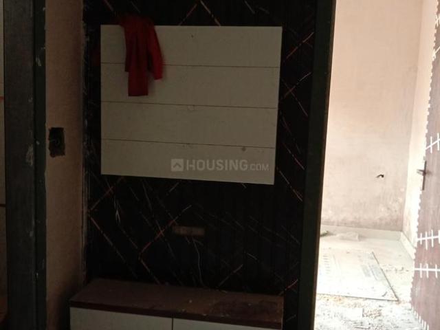 1 BHK Independent Builder Floor in Dwarka Mor for resale New Delhi. The reference number is 15891991