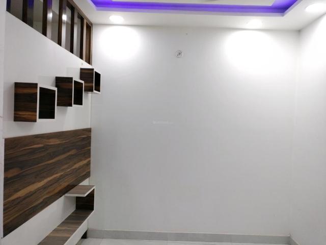 1 BHK Independent Builder Floor in Dwarka Mor for resale New Delhi. The reference number is 20477408