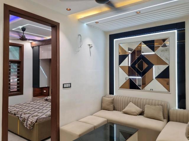 2 BHK Apartment in Razapur Khurd for resale New Delhi. The reference number is 20803243