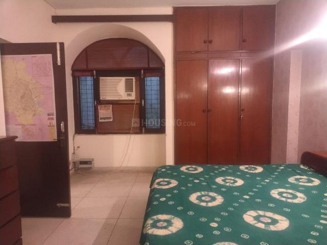 1 BHK Independent Builder Floor in Defence Colony for rent New Delhi. The reference number is 20590988