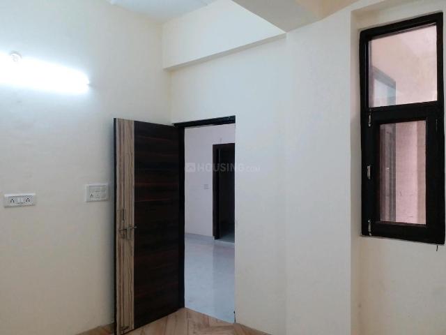 2 BHK Independent Builder Floor in DLF Ankur Vihar for resale Ghaziabad. The reference number is 17761158