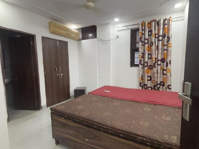 1 BHK Independent Builder Floor in DLF Phase 4 for rent Gurgaon. The reference number is 20309196