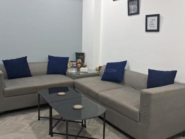 1 BHK Independent Builder Floor in DLF Phase 2 for rent Gurgaon. The reference number is 19896324