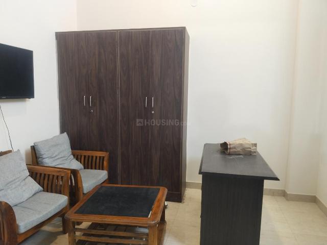1 BHK Independent Builder Floor in DLF Phase 2 for rent Gurgaon. The reference number is 20144818