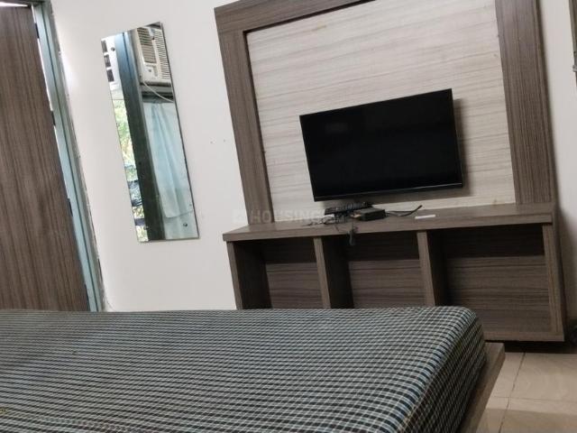 1 BHK Independent Builder Floor in DLF Phase 3 for rent Gurgaon. The reference number is 18267413