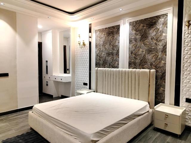 1 BHK Independent Builder Floor in DLF Phase 3 for rent Gurgaon. The reference number is 20476272