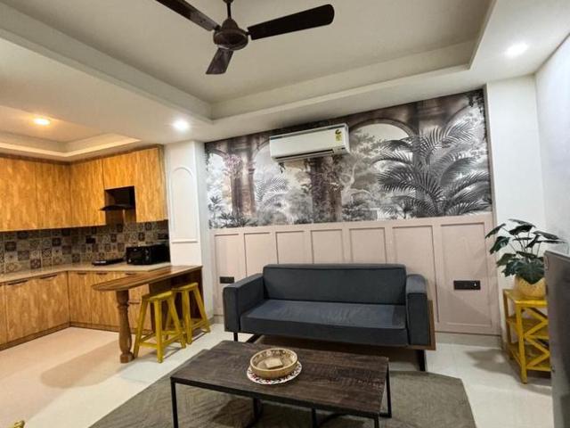 1 BHK Independent Builder Floor in DLF Phase 3 for rent Gurgaon. The reference number is 20478965