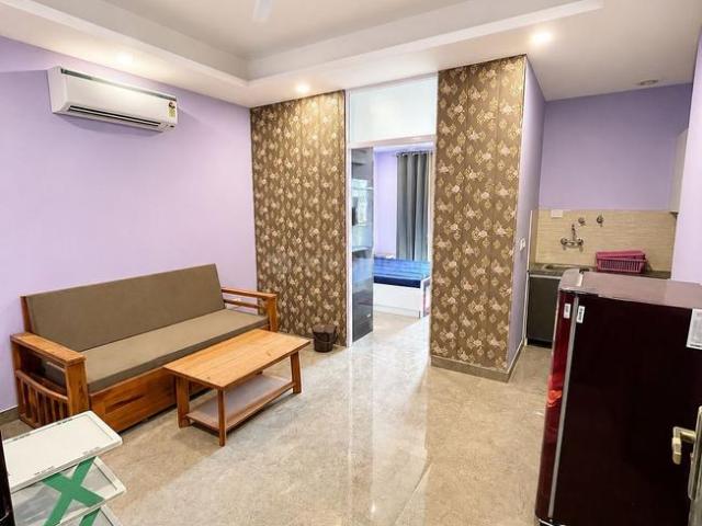 1 BHK Independent Builder Floor in DLF Phase 3 for rent Gurgaon. The reference number is 20512172