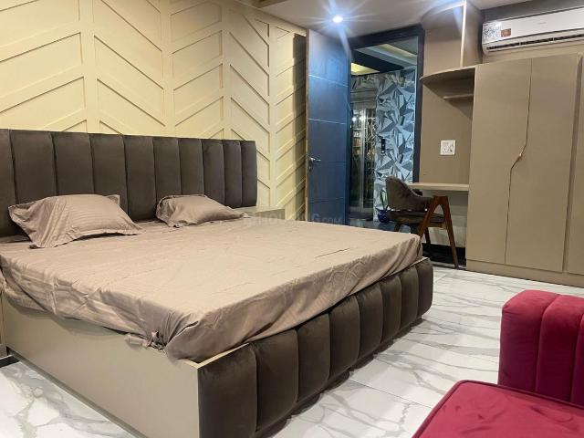 1 BHK Independent Builder Floor in DLF Phase 3 for rent Gurgaon. The reference number is 20627030