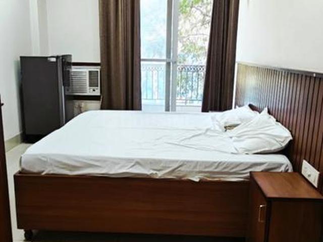 1 BHK Independent Builder Floor in DLF Phase 3 for rent Gurgaon. The reference number is 20067789